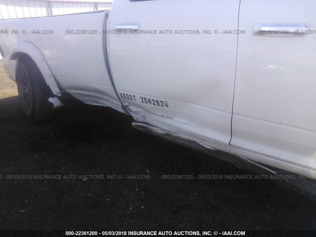 3C63D3JL5CG223458 - 2012 DODGE RAM 3500 LARAMIE WHITE photo 6