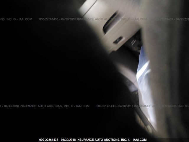 4T1BF3EK9AU012575 - 2010 TOYOTA CAMRY SE/LE/XLE BLACK photo 8