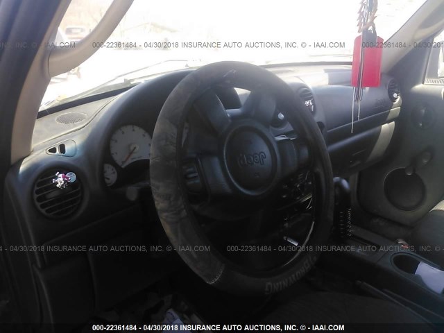 1J4GL48K82W353096 - 2002 JEEP LIBERTY SPORT Mavi foto 5