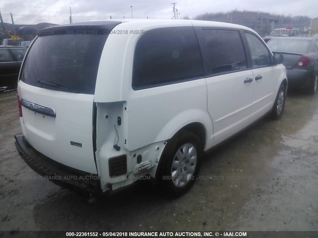 2A8HR44H98R641268 - 2008 CHRYSLER TOWN & COUNTRY LX WHITE photo 4