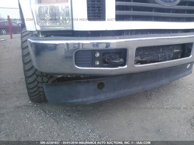 1FTSW21R18EC35179 - 2008 FORD F250 SUPER DUTY WHITE photo 6