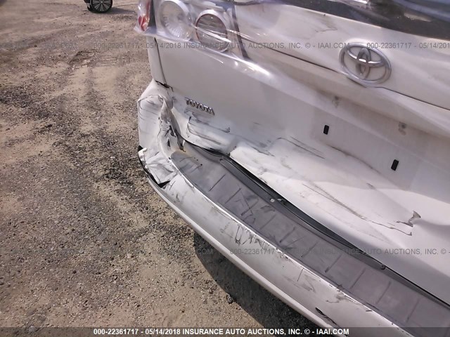 5TDZA23C26S518882 - 2006 TOYOTA SIENNA CE/LE WHITE photo 6