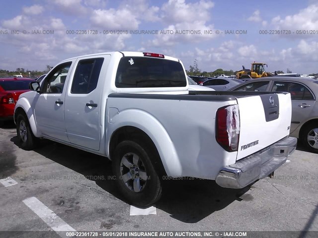 1N6AD07UX9C423372 - 2009 NISSAN FRONTIER CREW CAB SE/LE/NISMO WHITE photo 6