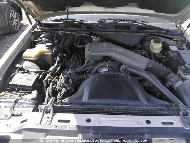 1LNLM81W5RY683102 - 1994 LINCOLN TOWN CAR EXECUTIVE Champagne photo 10