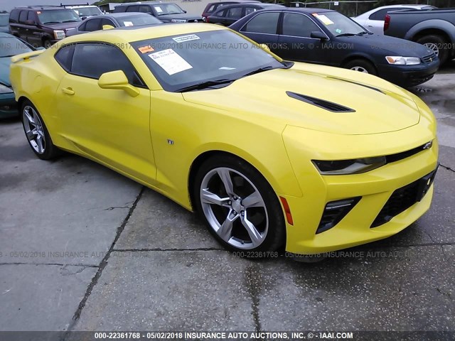 1G1FF1R77J0125344 - 2018 CHEVROLET CAMARO SS YELLOW photo 1