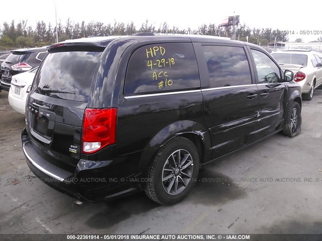 2C4RDGCG5HR806642 - 2017 DODGE GRAND CARAVAN SXT BLACK photo 4