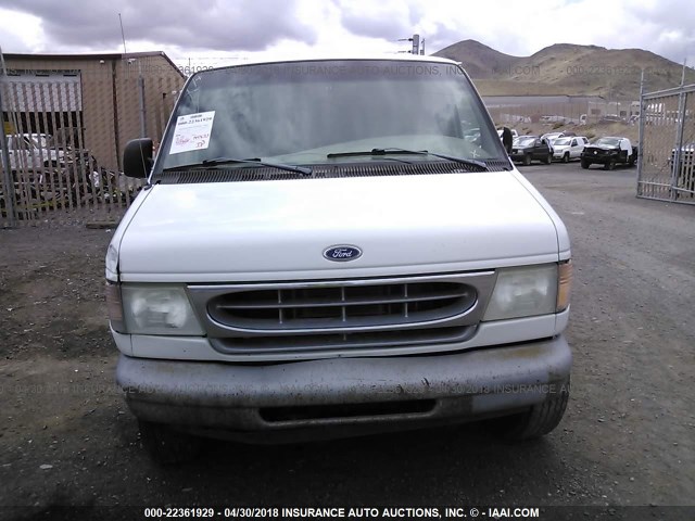 1FTPE24L2WHA31499 - 1998 FORD ECONOLINE E250 VAN WHITE photo 6