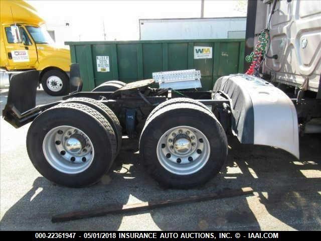 1FUJGLDR5CSBN0006 - 2012 FREIGHTLINER CASCADIA 125  Unknown photo 4