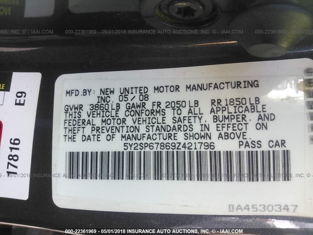 5Y2SP67869Z421796 - 2009 PONTIAC VIBE GRAY photo 9