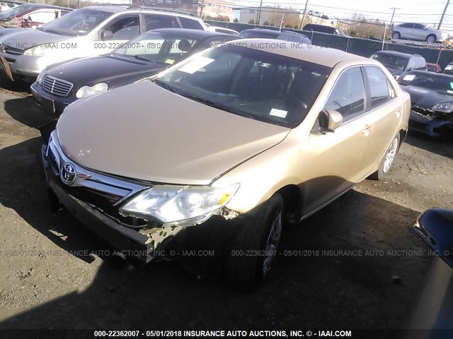 4T1BF1FK0CU020778 - 2012 TOYOTA CAMRY SE/LE/XLE GOLD photo 2