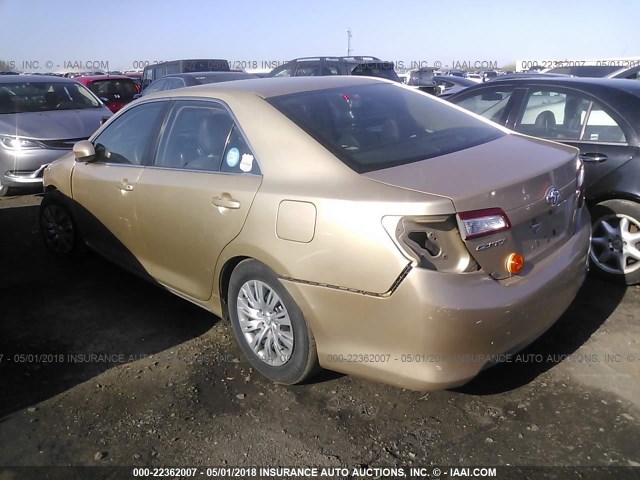 4T1BF1FK0CU020778 - 2012 TOYOTA CAMRY SE/LE/XLE GOLD photo 3