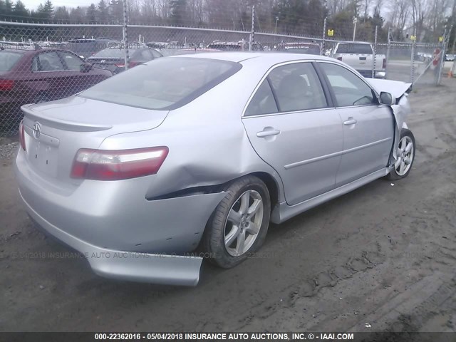 4T1BE46K67U527856 - 2007 TOYOTA CAMRY NEW GENERAT CE/LE/XLE/SE SILVER photo 4