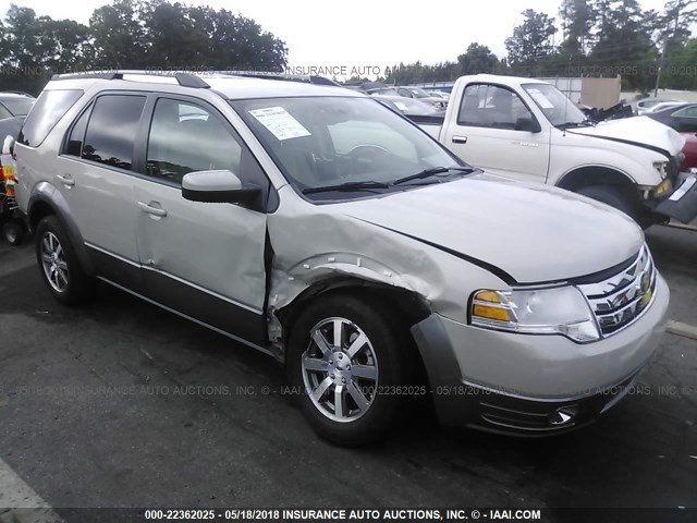 1FMDK02W48GA05729 - 2008 FORD TAURUS X SEL CREAM photo 1