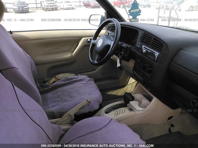 3VWDC21V52M814043 - 2002 VOLKSWAGEN CABRIO GLX 绿色 照片 5