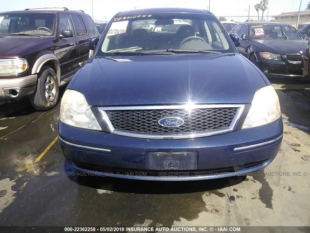 1FAFP26165G118785 - 2005 FORD FIVE HUNDRED SE BLUE photo 6