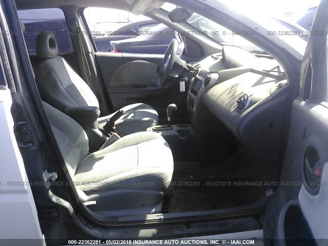1G8AL54F95Z119038 - 2005 SATURN ION LEVEL 3 WHITE photo 5