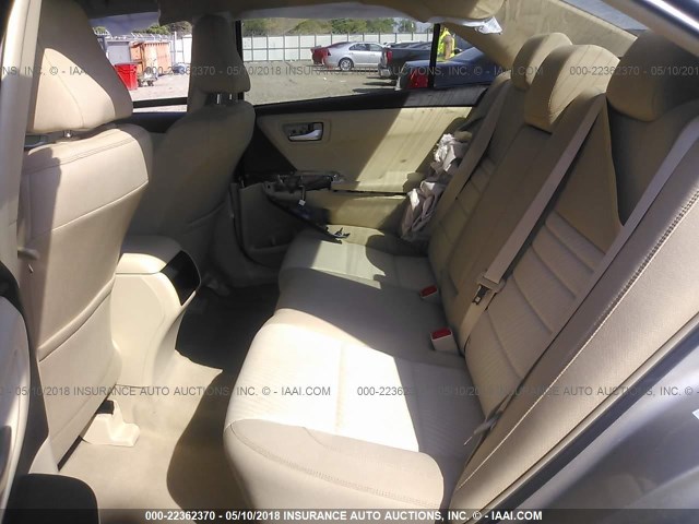 4T1BF1FK4HU757781 - 2017 TOYOTA CAMRY LE/XLE/SE/XSE GOLD photo 8