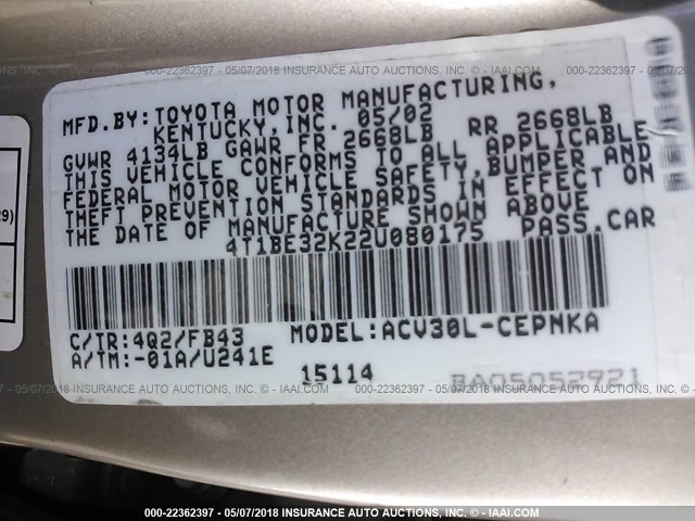 4T1BE32K22U080175 - 2002 TOYOTA CAMRY LE/XLE/SE თაფლისფერი ფოტო 9