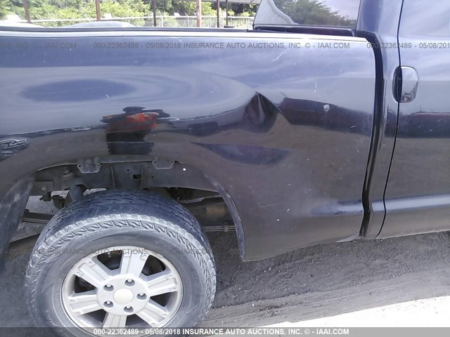 5TFRM5F14AX003999 - 2010 TOYOTA TUNDRA DOUBLE CAB SR5 BLACK photo 6