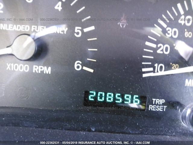 1J4FT68S7XL660128 - 1999 JEEP CHEROKEE SPORT/CLASSIC თეთრი ფოტო 7