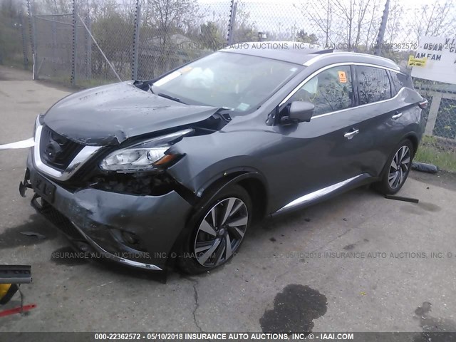 5N1AZ2MH2GN103970 - 2016 NISSAN MURANO S/SL/SV/PLATINUM GRAY photo 2