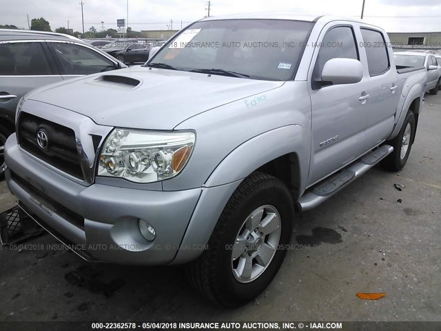 3TMJU62N36M016509 - 2006 TOYOTA TACOMA DOUBLE CAB PRERUNNER SILVER photo 2