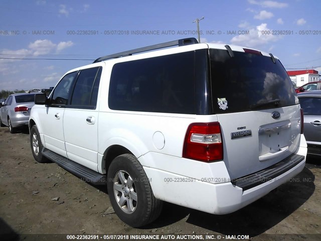 1FMFK15529EB07111 - 2009 FORD EXPEDITION EL XLT WHITE photo 3