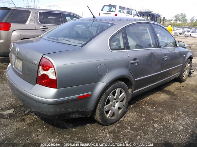 WVWRH63B72P349232 - 2002 VOLKSWAGEN PASSAT GLX 灰色 照片 4