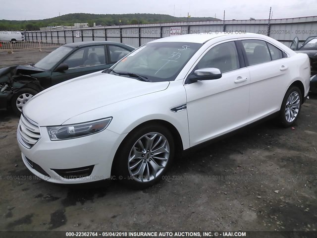 1FAHP2F83FG125636 - 2015 FORD TAURUS LIMITED WHITE photo 2