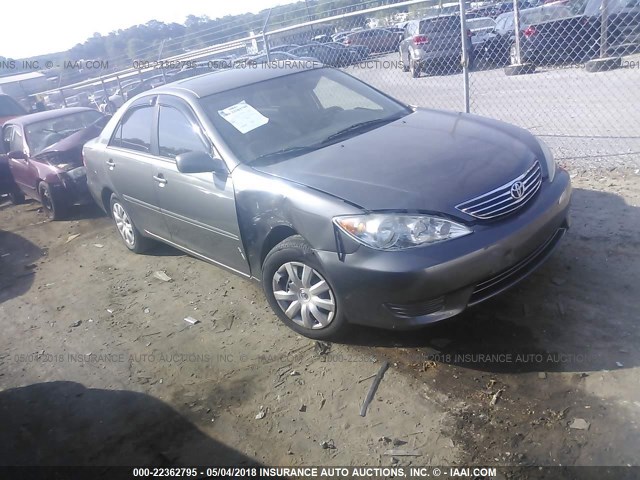 4T1BE30K25U956587 - 2005 TOYOTA CAMRY LE/XLE/SE Boz foto 1