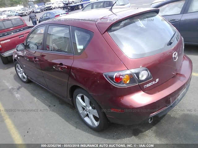 JM1BK344461539645 - 2006 MAZDA 3 HATCHBACK RED photo 3