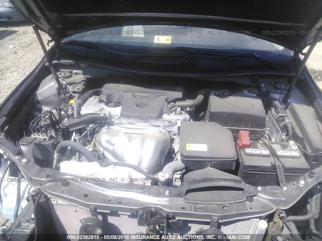 4T1BF1FK0HU439382 - 2017 TOYOTA CAMRY LE/XLE/SE/XSE GRAY photo 10