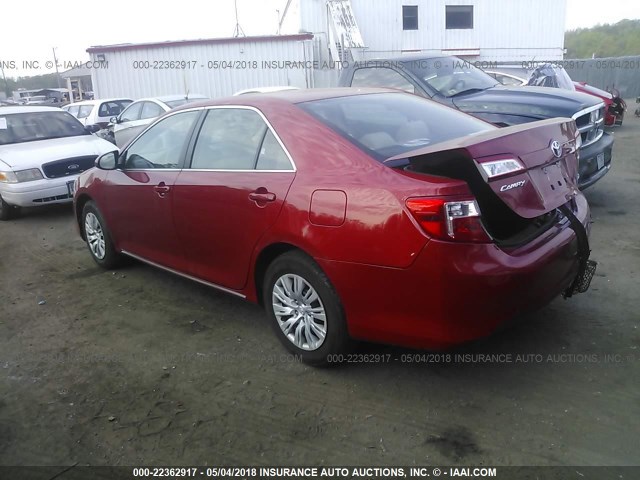 4T1BF1FK8CU515732 - 2012 TOYOTA CAMRY SE/LE/XLE RED photo 3