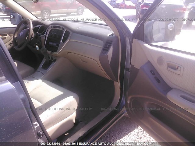 JTEGP21A440013803 - 2004 TOYOTA HIGHLANDER LIMITED GRAY photo 5