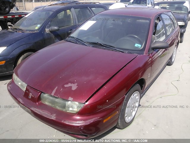 1G8ZJ8275VZ283800 - 1997 SATURN SW2 RED photo 2