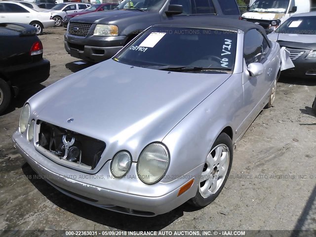 WDBLK65G71T087409 - 2001 MERCEDES-BENZ CLK 320 SILVER photo 6