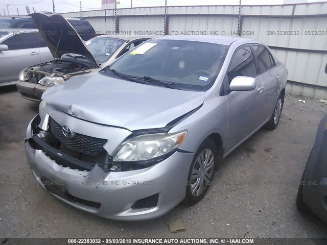 1NXBU40E99Z008292 - 2009 TOYOTA COROLLA S/LE/XLE SILVER photo 2