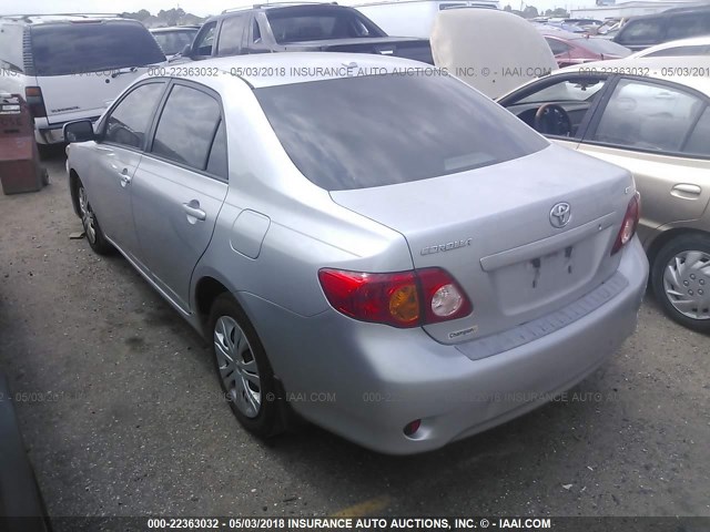 1NXBU40E99Z008292 - 2009 TOYOTA COROLLA S/LE/XLE SILVER photo 3