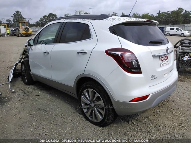 KL4CJASB6JB594298 - 2018 BUICK ENCORE PREFERRED WHITE photo 3