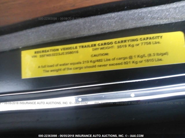 5SFNB3223JE358016 - 2018 HEARTLAND WILDERNESS  白色 照片 9