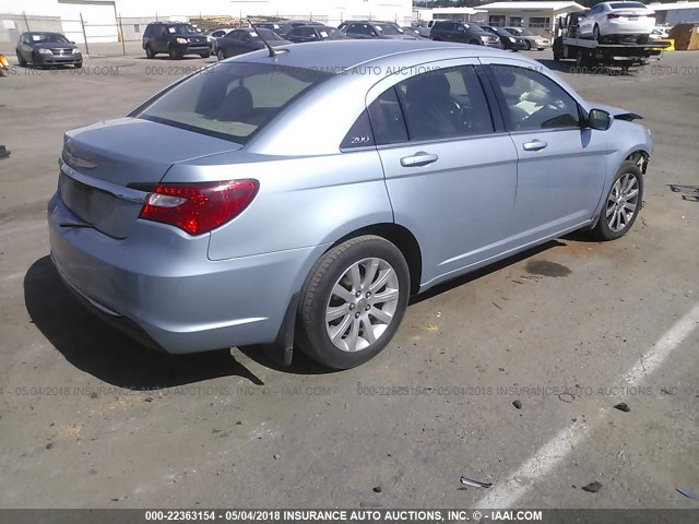 1C3CCBBBXDN513641 - 2013 CHRYSLER 200 TOURING Light Blue photo 4