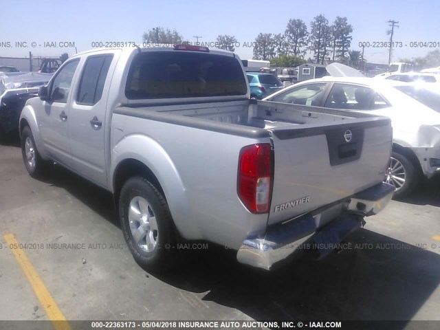 1N6AD0ER5DN727785 - 2013 NISSAN FRONTIER S/SV/SL/PRO-4X SILVER photo 3