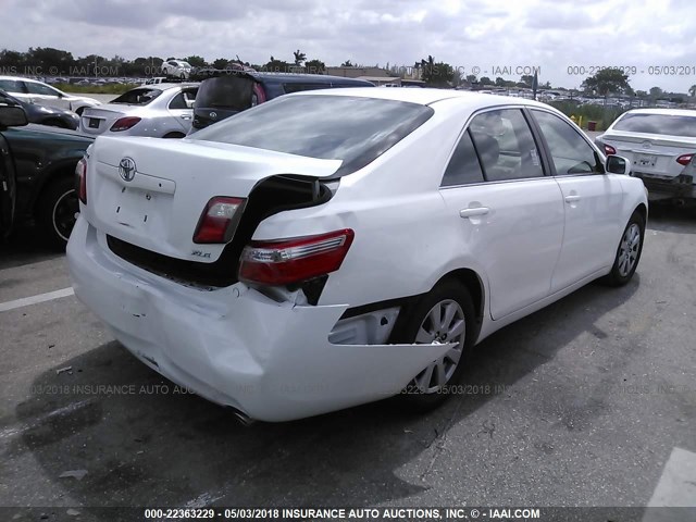 4T1BK46K57U517750 - 2007 TOYOTA CAMRY NEW GENERAT LE/XLE/SE WHITE photo 4