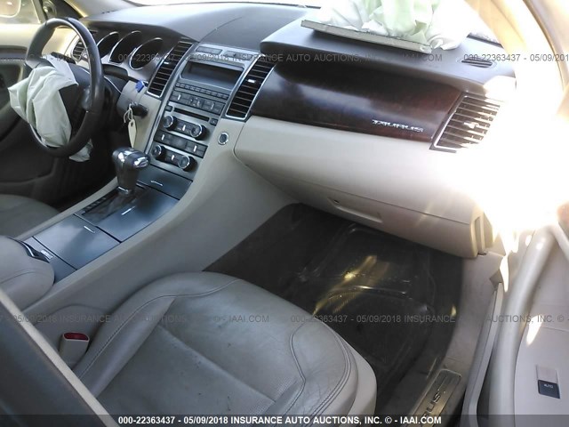 1FAHP2FW1AG100337 - 2010 FORD TAURUS LIMITED SILVER photo 5