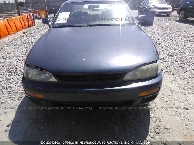 4T1BG12KXTU921837 - 1996 TOYOTA CAMRY DX/LE/XLE GREEN photo 6