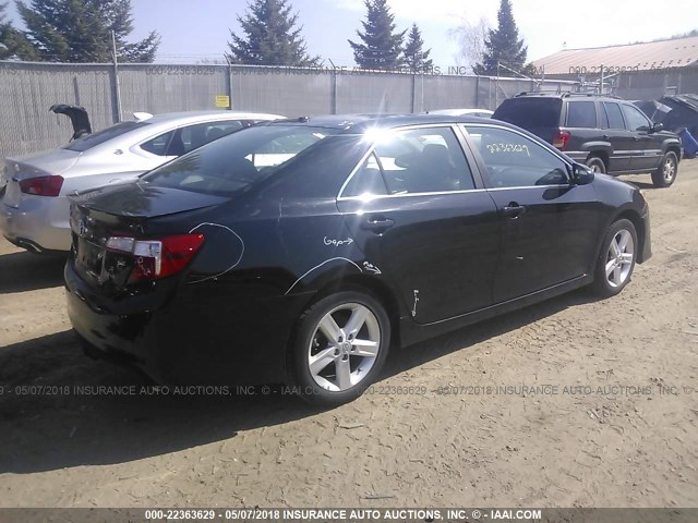 4T1BF1FK3CU011234 - 2012 TOYOTA CAMRY SE/LE/XLE BLACK photo 4
