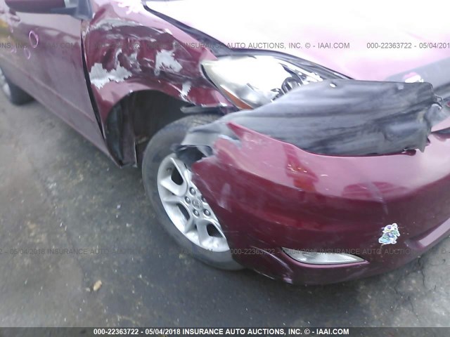 5TDBA22C46S060913 - 2006 TOYOTA SIENNA XLE/XLE LIMITED MAROON photo 6