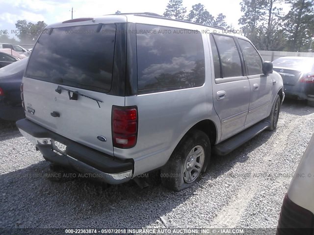 1FMRU15WX2LA44969 - 2002 FORD EXPEDITION XLT SILVER photo 4