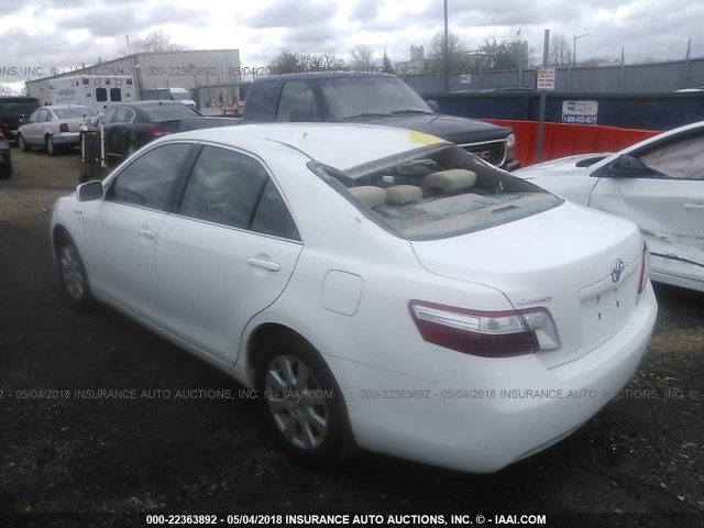 4T1BB46K57U025803 - 2007 TOYOTA CAMRY NEW GENERAT HYBRID WHITE photo 3