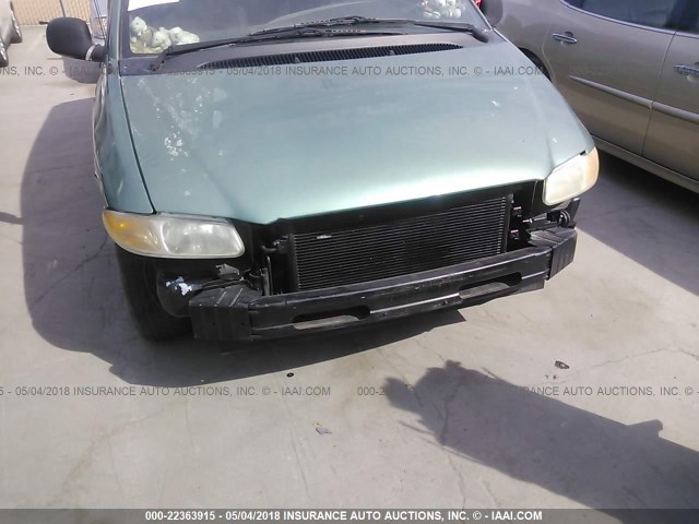 2P4FP25B5XR152573 - 1999 PLYMOUTH VOYAGER GREEN photo 6